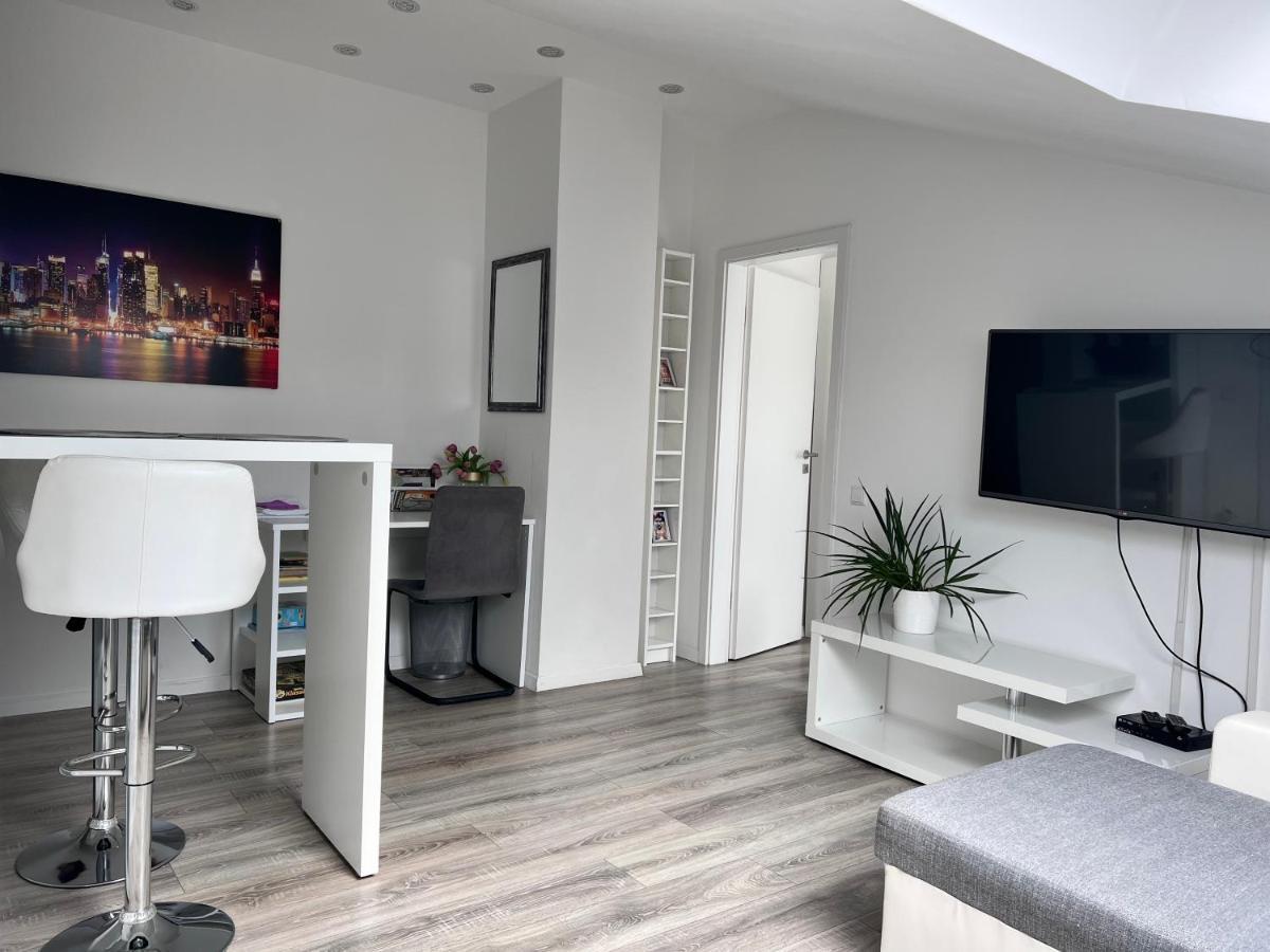Prime Host Apartments Karlsruhe Bagian luar foto