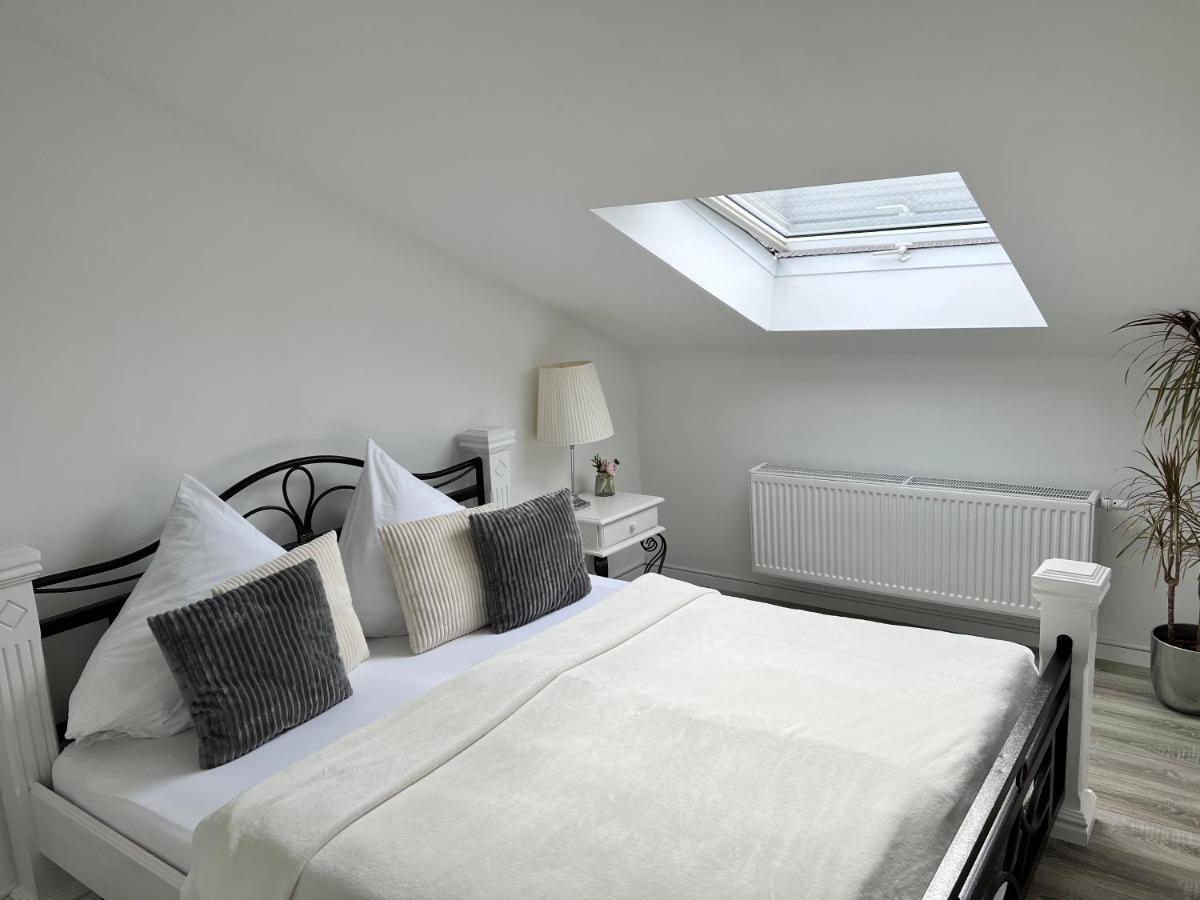Prime Host Apartments Karlsruhe Bagian luar foto