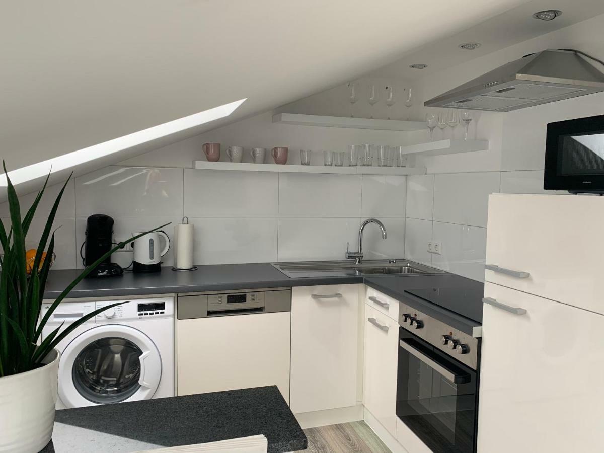 Prime Host Apartments Karlsruhe Bagian luar foto